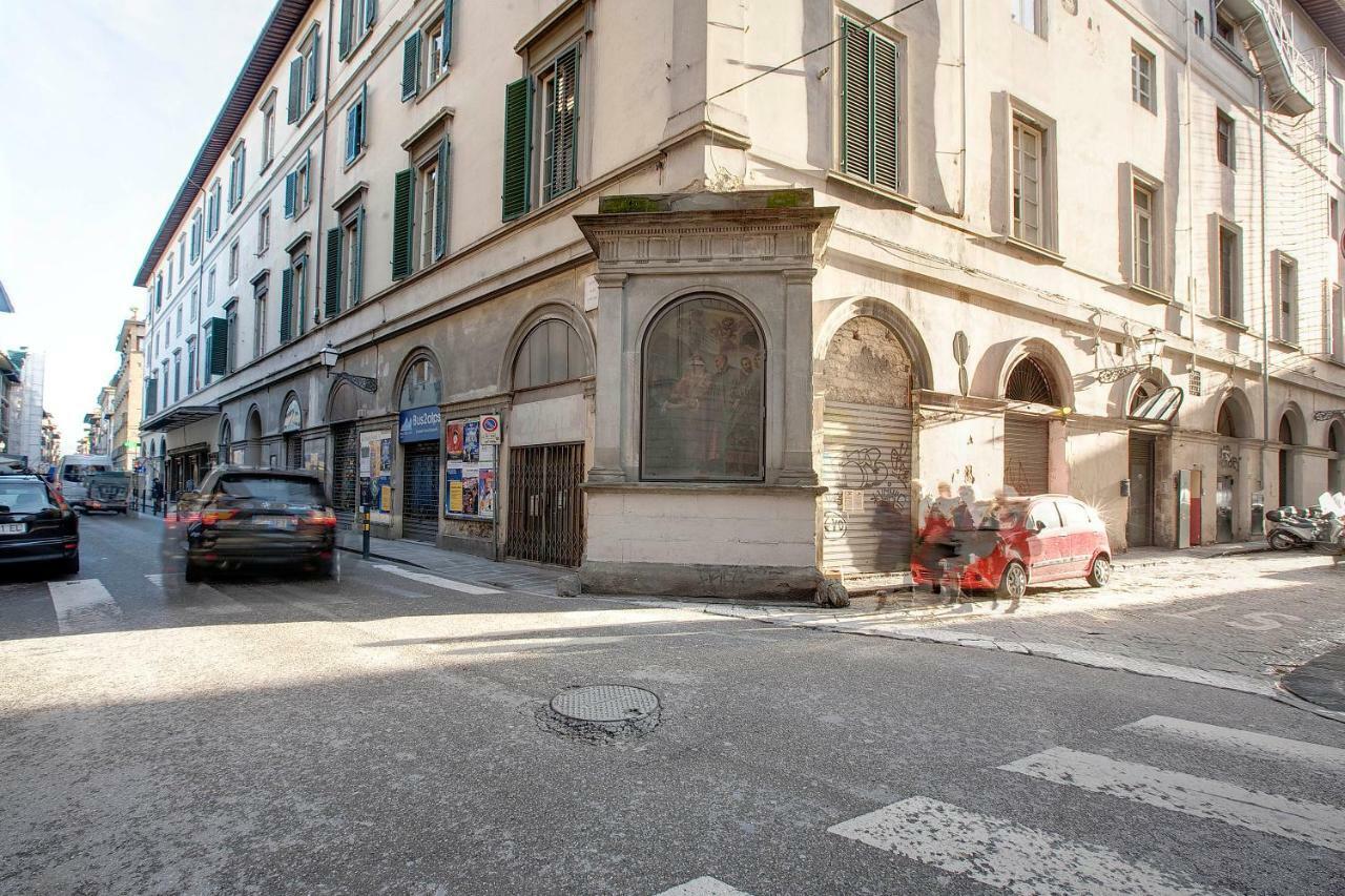 Windows On Florencia Exterior foto